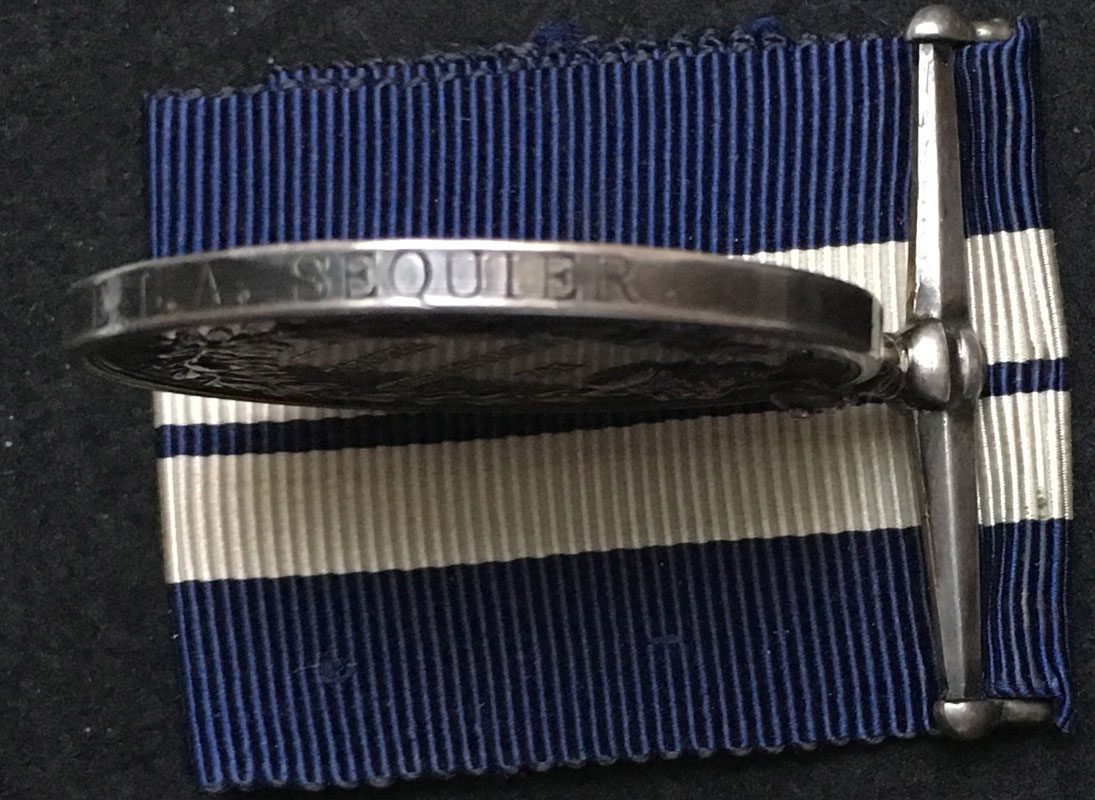 coll_dem_532b