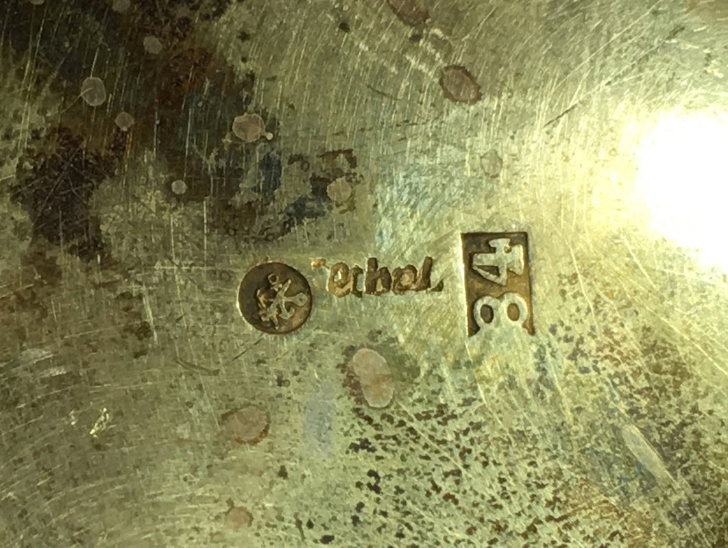 coll_dem_102b