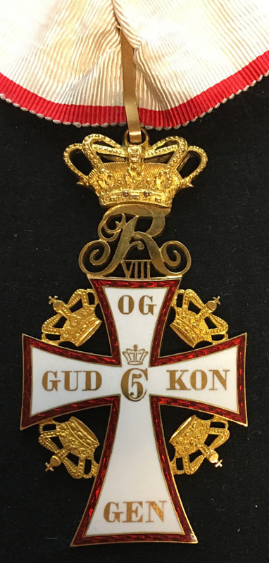 coll_dem_041