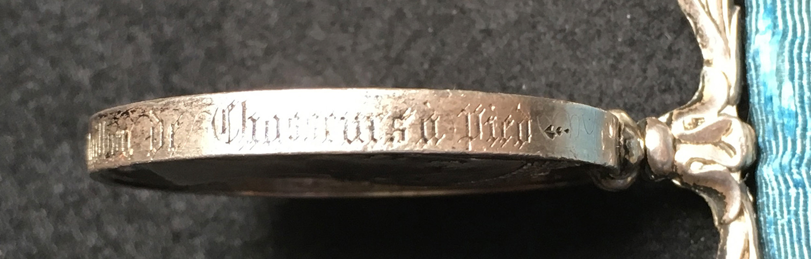 coll_dem_367c