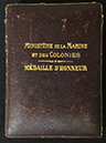 coll_dem_695b